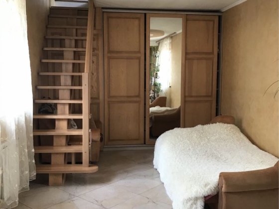 Здам двохповерховий будинок в центрі міста для сімʼі Суми