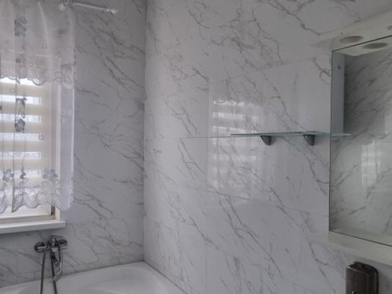 Сучасний будинок в місті Херсон . Площа Ганібала .