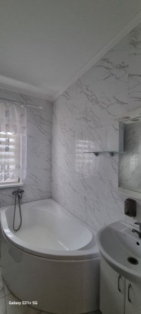 Сучасний будинок в місті Херсон . Площа Ганібала . - фото 1