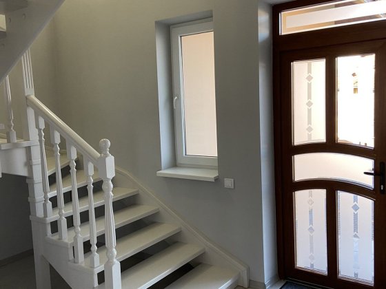 Здається в оренду сучасний Будинок у Пригороді Ужгорода Ужгород