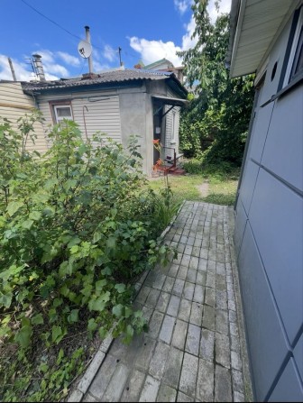 Оренда частини будинку в районі Валу. Без комісіі - фото 1