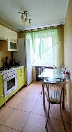 Оренда 2к квартири Нагорний
Науки (Гагаріна) пр. 3 - фото 1