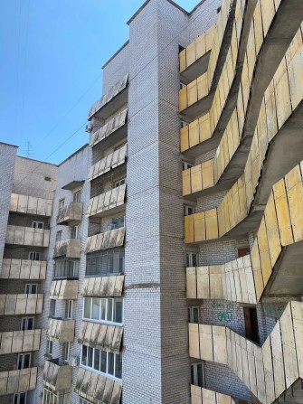 Сдам просторную 3к квартиру Красный Камень - фото 1