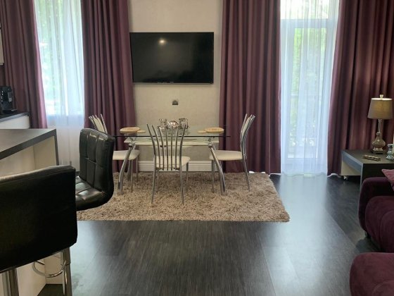 Аренда сучасноїї 2-х кімнатної квартири. Центр. Николаев