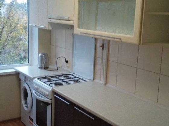 Здаю 2-х кімн. квартиру з ремонтом на площі Перемоги