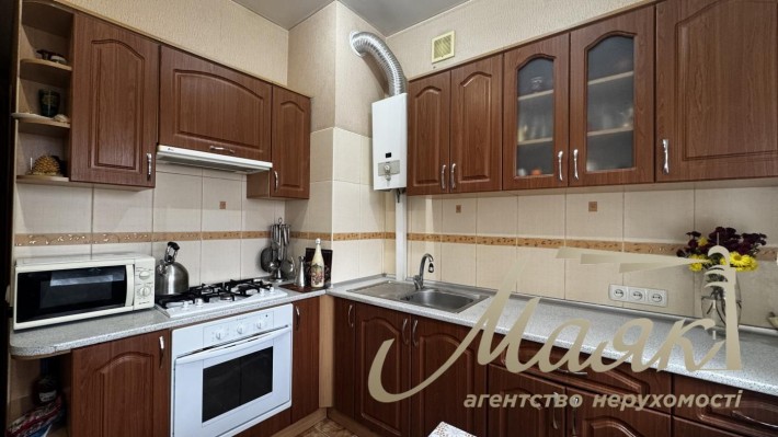 ОРЕНДА 2х кімн.кв.по пр.Соборному (в р-ні Малого р-ка) - фото 1