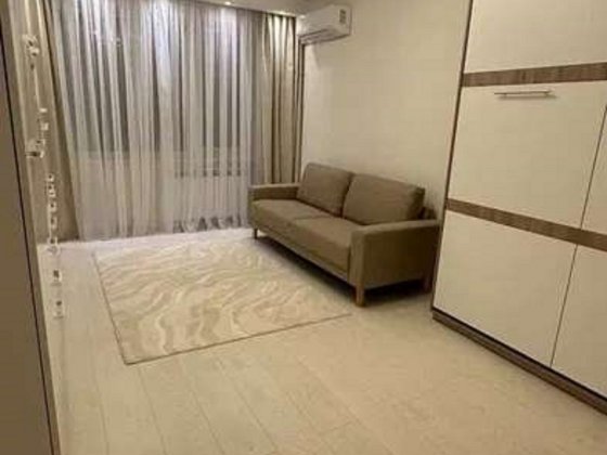 Продаж 1-к квартири просп. Свободи 30б Київ