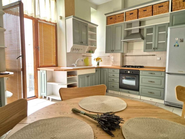 Оренда 2-х кімнатної квартири в центральній частині міста / Пекарська - фото 1