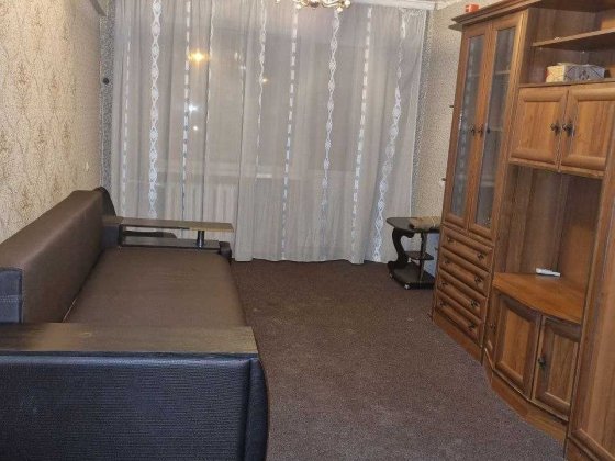 Сдам РЕАЛЬНУЮ 2к.кв. Салтовка ТРК Украина, косм. состояние 4500грн Харьков