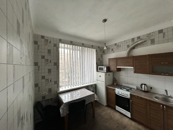 Сдам вiд власника 1к.кв. Проспект Соборный р-н Украины Запоріжжя