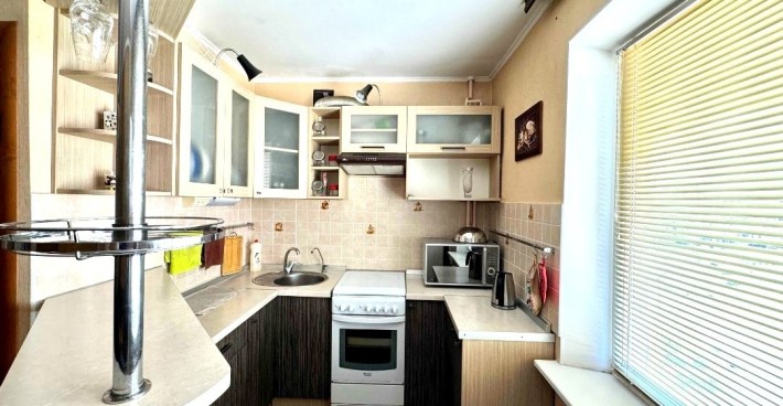 Оренда 3х кімнатної квартири у Комунарському р-ні (Новокузнецька 36) - фото 1