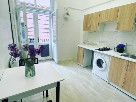 Здам квартиру в центрі проїзд Крива Липа Львов