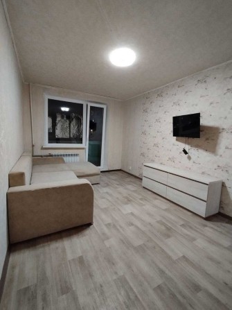 Сдам 1 комн. квартиру, метро "Дворец спорта", бульвар Жасминовый 5 к2 - фото 1