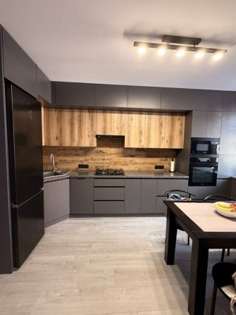 Довготривала оренда вул. Пулюя - фото 1