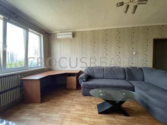 Аренда бюджетной 4 к. квартиры Салтовка, пр. Тракторостроителей, 103 Харьков