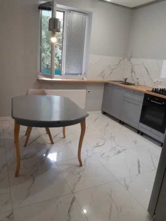 Оренда 2 кім квартири, вул Демнянська, новобудова - фото 1