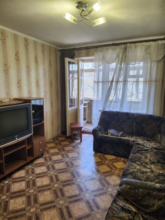 Сдам 2-х комн квартиру - фото 1