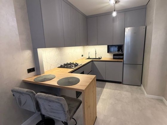 Оренда топової квартири в ЖК Бізнез-Класу Героїв УПА Любінська Кульпар