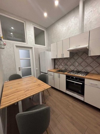 Оренда 1 кімнатної квартири по вул. Франка (початок) - фото 1