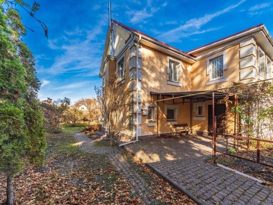 Довгострокова ренда будинку  Осокорки, Нижні Сади Киев