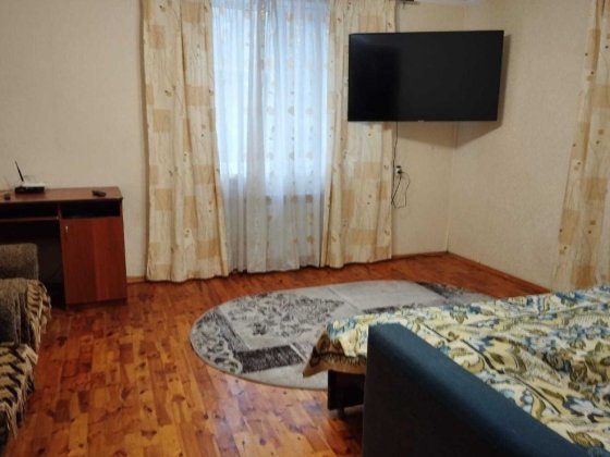 Оренда будинку на Київській