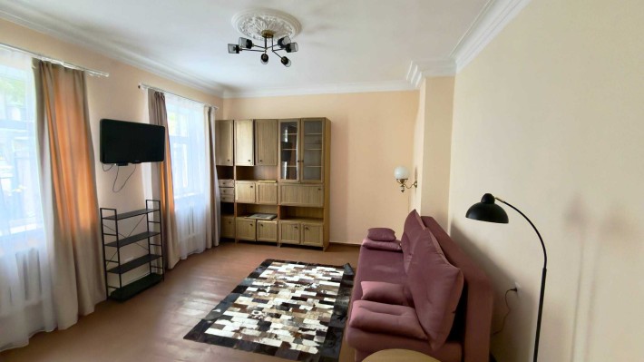 Оренда. Затишний будинок, 80 квадратів. Центр міста - фото 1