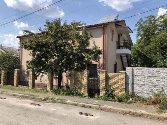 Оренда 120 м2, Світло є завжди!!! Окремий поверх приватного будинку Київ