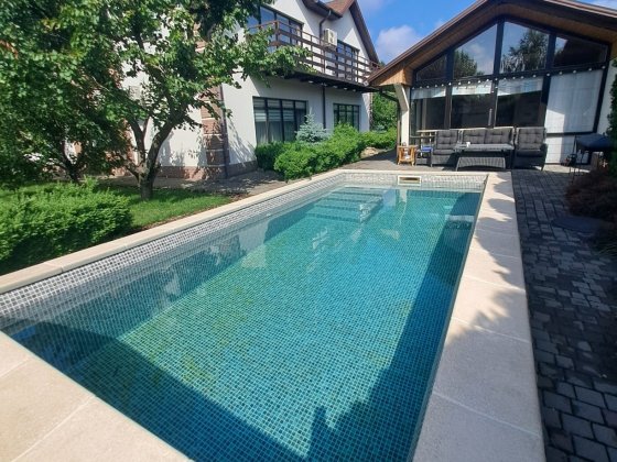 Оренда будинку з басейном новобудова Днепр