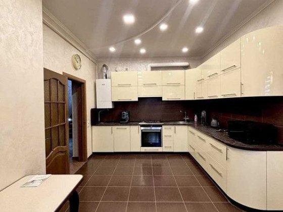 Аренда дома 5к 220м2 2 сот Высоковольтная/Гагарина/Нагорка