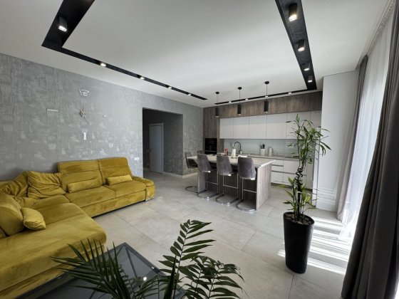 Оренда будинку з новим ремонтом (котеджу) Пасічна Львов