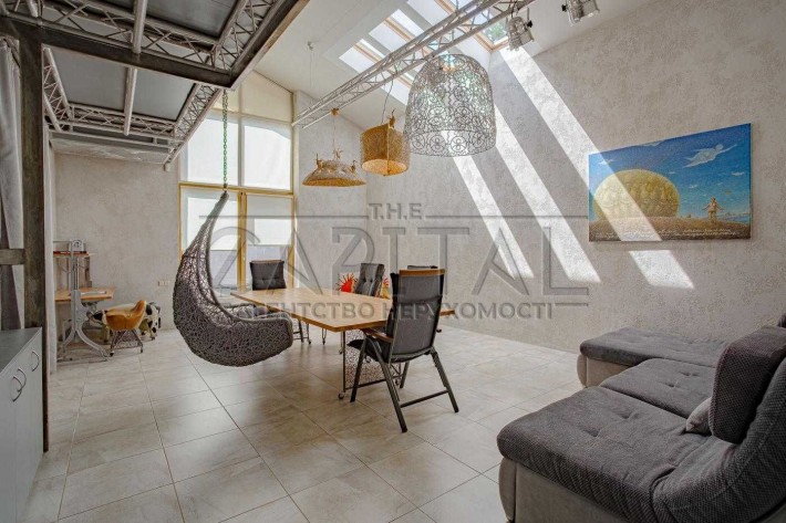 ОРЕНДА Дизайнерський двоповерховий котедж 150 м² з терасою та студією! - фото 1