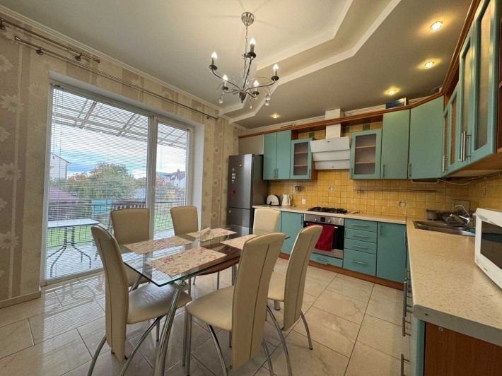 Оренда частини будинку в Білогорщі з гаражем на 2 авто - фото 1