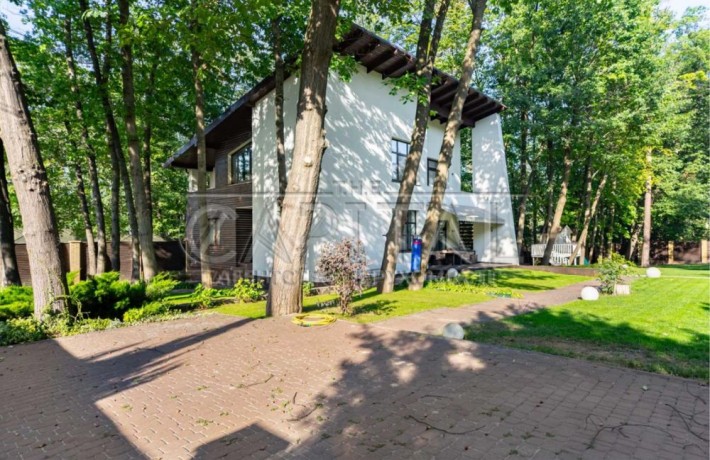 Оренда будинку у сосновому лісі, Святошинський район, Київ - фото 1