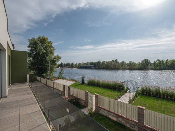 Аренда дома с выходом на воду/ Остров Водников/Чапаевка Київ