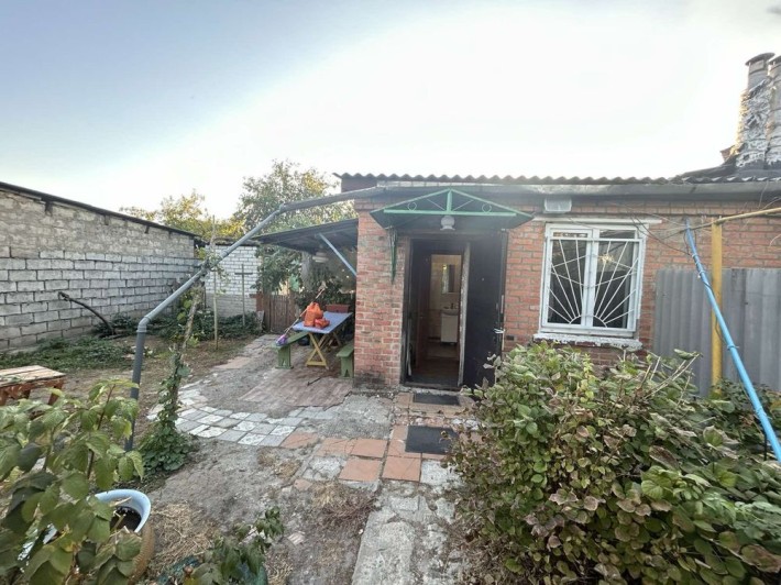 Сдам часть дома на Журавлевке, м.Киевская 10 минут хотьбы - фото 1