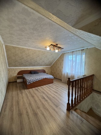 Сдаётся двухэтажный тёплый дом на ул. Александра Невского, 115 кв.м. - фото 1