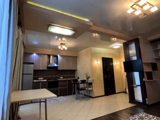 Сдам 1комн м. Защитников Украины в новострое Харьков