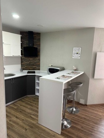 Здам довгостроково 2 квартиру - фото 1