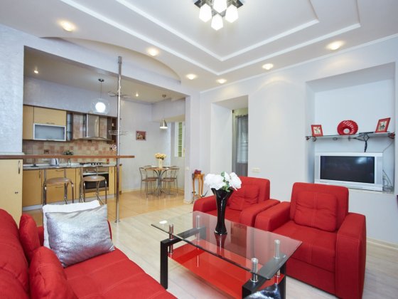 Греческая ул, 2 комн, Джакузи, 1 этаж , под жилье или офис ,Своя! Одеса