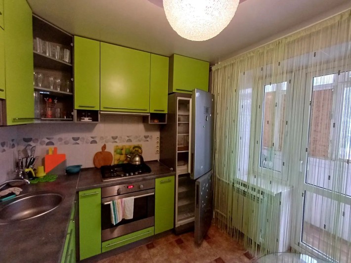 Сдам 1 к кв ул Роганская 100б с евроремонтом - фото 1