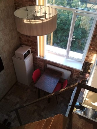 Без комиссии! Хозяин! В ЖК Парковый квартал сдам двухуровневую гос-ку - фото 1