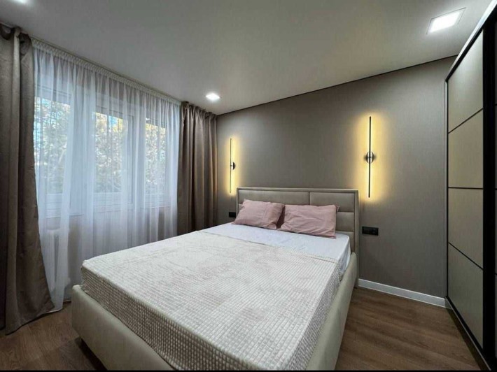 СДАМ ШИКАРНУЮ  1 комнатную квартиру ЦЕНТР ул Екатериненская - фото 1