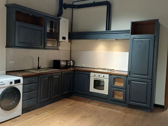 Оренда 1 кім квартири 75 м кв площа Ринок з дизайнерським ремонтом Львов