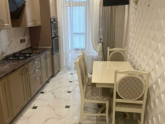 Пропозиція оренди 3 кім. дворівневої квартири  по вул. Під Голоском Львів