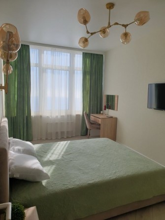 Сдам 1комнатную 32 Жемчужина Каманина Морская сторона - фото 1