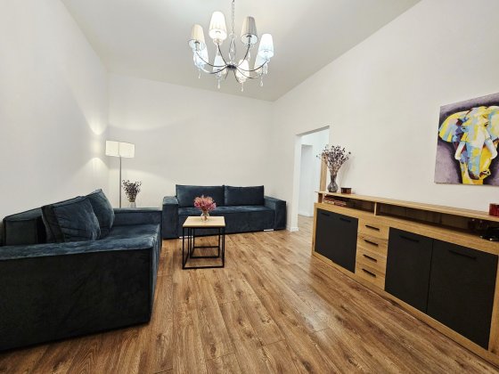 Оренда 2 кім вул. Шептицьких (Митрополита Андрея) ближній центр Львів