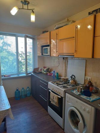 Срочная аренда 2к квартиры с ремонтом возле площади Победы. - фото 1