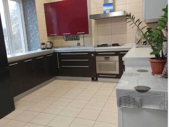 Сдаю 1к кв Херсонское Шоссе крупногабаритная. (60м) р-н рынок "Колос" Миколаїв