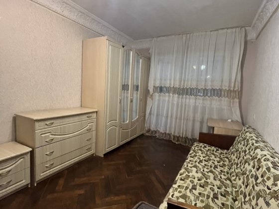 Филатова/Ицхака Рабина, квартира на 1эт, балкон, газ Одесса