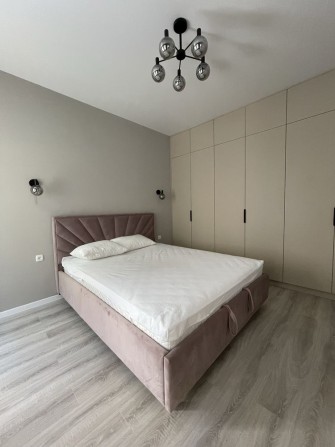 Аренда НОВАЯ 2ком квартира в центре ГАЗ! АГВ! - фото 1